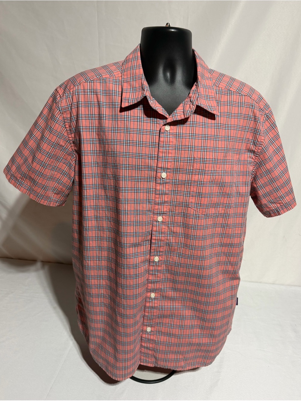 Patagonia Men’s Coral Pink Navy Plaid Organic Cotton Shirt XL